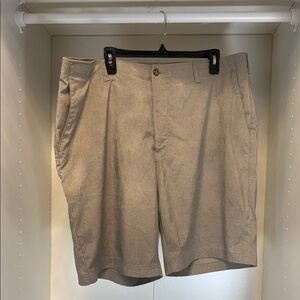PGA Tour Men's Beige Flat Front Shorts